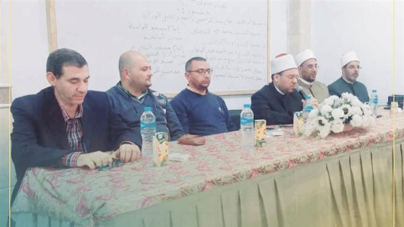 جانب من الندوة