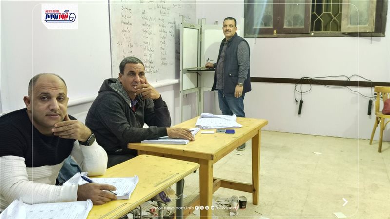 اغلاق صناديق الاقتراع