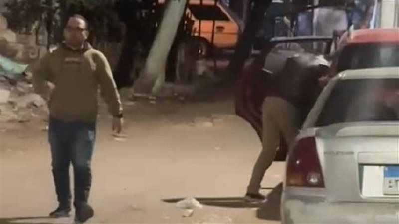 أسرة السباح الراحل