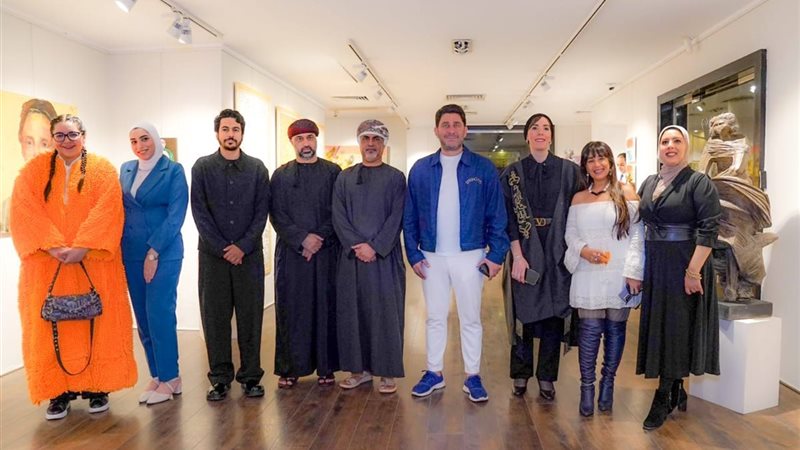 أضخم معرض للفن التشكيلي