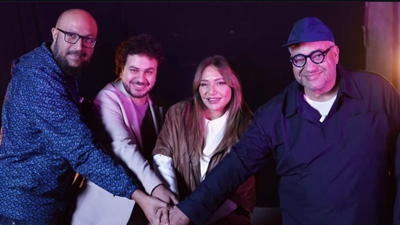 أبطال فيلم ابن مين