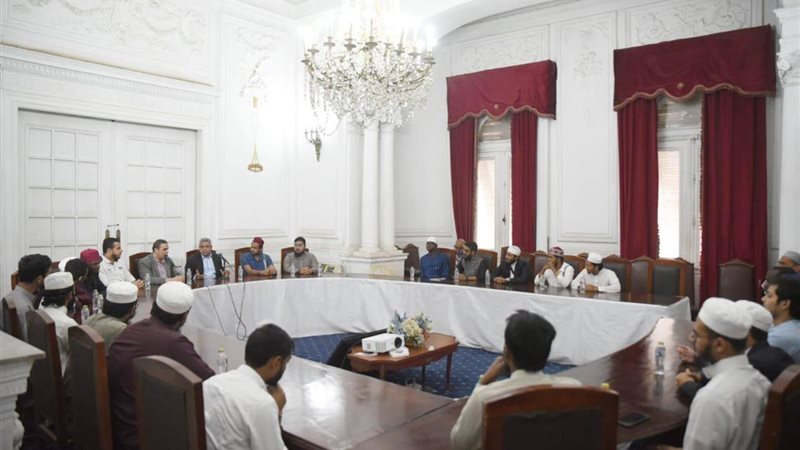 الوافدون أثناء الحلقات