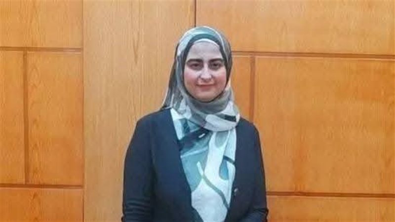 الدكتورة خلود حسام،