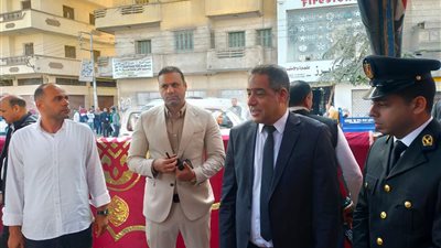 مبالغ وسلع تموينية.. ضبط 15 من أنصار المرشحين بمحيط اللجان الانتخابية بالبحيرة