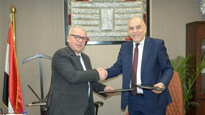 المجتمعات العمرانية تخصص 32 ألف م² بالتجمع الأول لـ «نادي الصيد المصري»