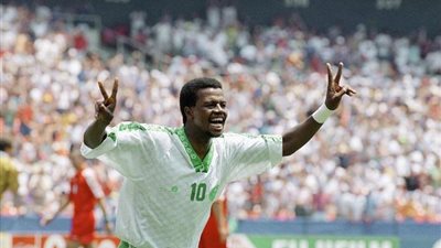 سعيد العويران: السعودية على قلب رجل واحد وسعيد بمستوى الأخضرأمام عمان | خاص 