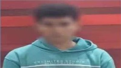 كان بيهزر.. ضبط طالب أبلغ بوجود شخصان يوزعون مبالغ مالية بمحيط لجنة بالفيوم 