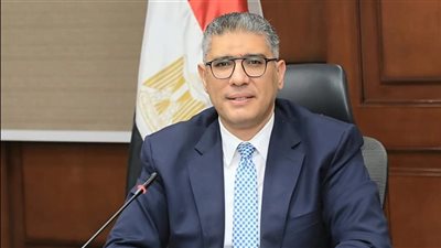 محافظ الجيزة: توريد 20 ماكينة غسيل كلوي لمستشفيات إمبابة العام والصف والتحرير 