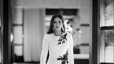 منى زكي بعد عرض فيلم الست بمهرجان مراكش: سعيدة بآراء الجمهور والنقاد