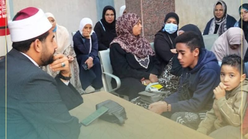 جانب من الندوة 