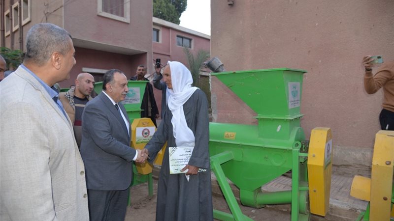 محافظ أسيوط 