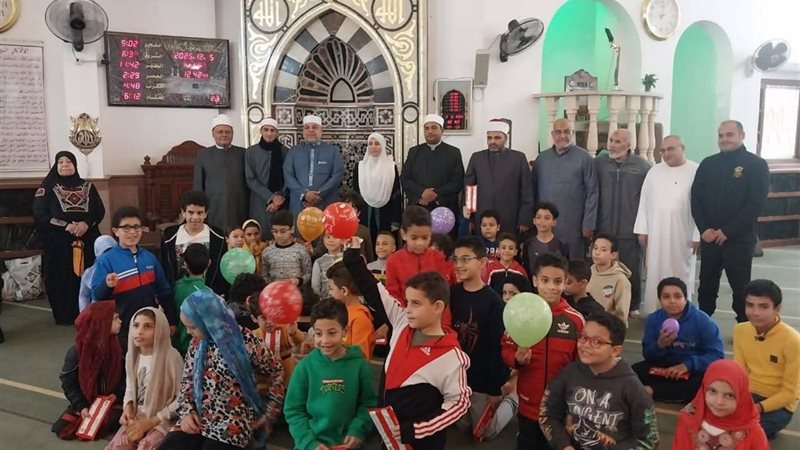 لقاء الطفل بمساجد