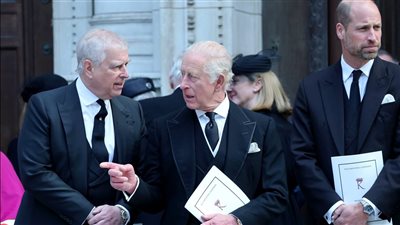 ملك بريطانيا يسحب لقبين آخرين من شقيقه الأمير أندرو بسبب قضية إبستين