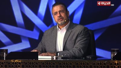 مصطفى حسني: الاقتداء بالنبي أسلوب حياة يومي يجلب الرحمة|فيديو 