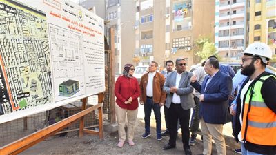 محافظ أسيوط يتابع إنشاء مجمع تجاري وإداري متكامل بحي الأربعين