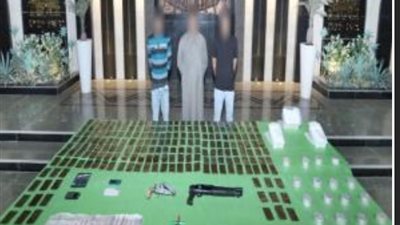 مصرع عنصر شديد الخطورة وضبط ترسانة أسلحة وكميات من المخدرات بـ80 مليون جنيه