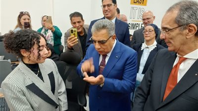 وزير الاتصالات: 400 متخصص من المنصورة يصدّرون خدمات رقمية للسعودية ودول أخرى