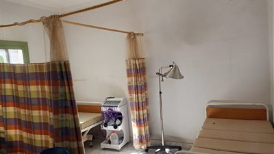 محافظ بني سويف: تحسين الخدمة الصحية يأتي على رأس أولويات العمل بالمحافظة