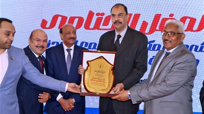 محافظ سوهاج يشهد حفل ختام مشروع «تمكين المجتمع المدني والقادة الشباب الفعالين»