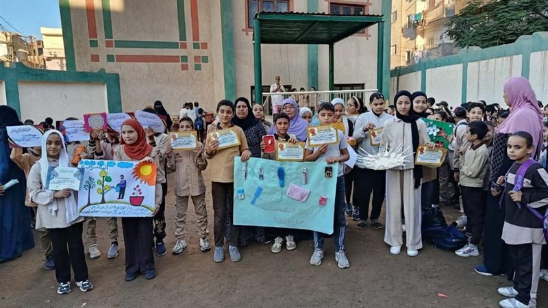 مبادرات واسعة داخل