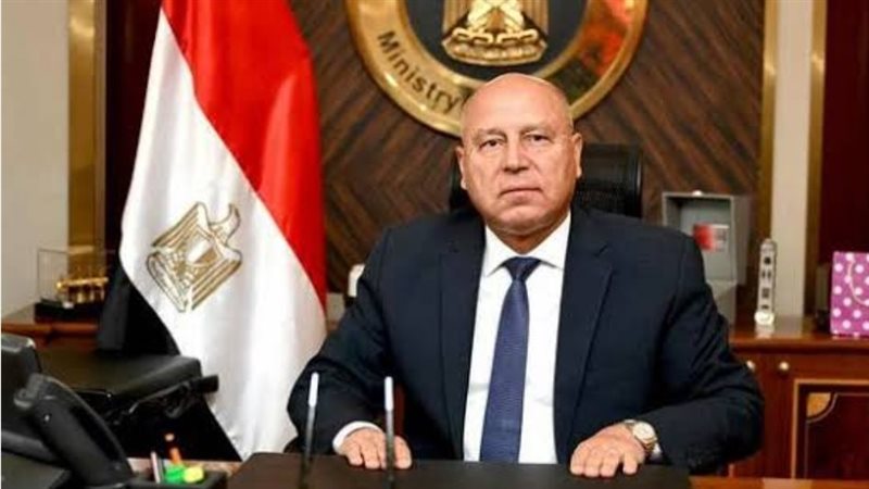 وزير الصناعة كامل