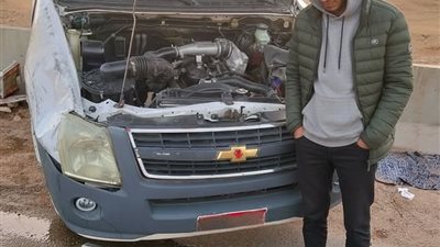 إصابة شخصين في حادث انقلاب سيارة ربع نقل بطريق السخنة بالسويس