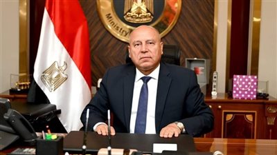 جولة ميدانية لوزير الصناعة بقنا لمتابعة جاهزية منطقتي قفط وهو الصناعيتين