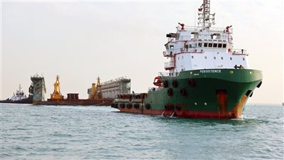 الفريق أسامة ربيع يعلن نجاح عملية عبور الحوض العائم «GREEN DOCK 3»