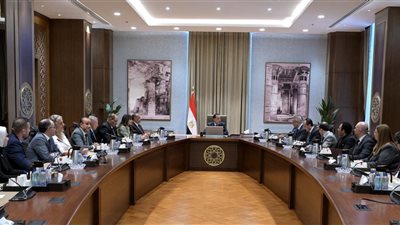 رئيس الوزراء يتابع الموقف التنفيذي لمشروع تطوير حديقتي الحيوان والأورمان