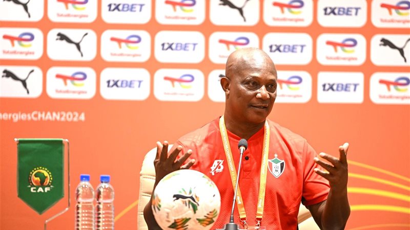 جيمس كويسي أبياه