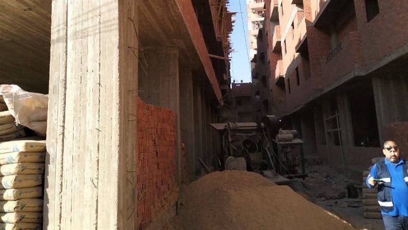 إصابة ٨ عمال ببنها