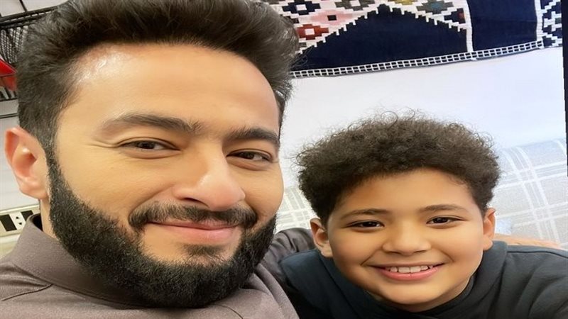 حمادة هلال ونجله