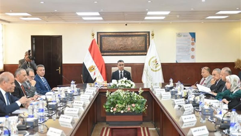 وزير التموين يترأس