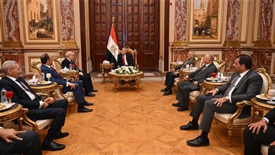 المستشار عصام فريد يستقبل رئيس هيئة النيابة الإدارية