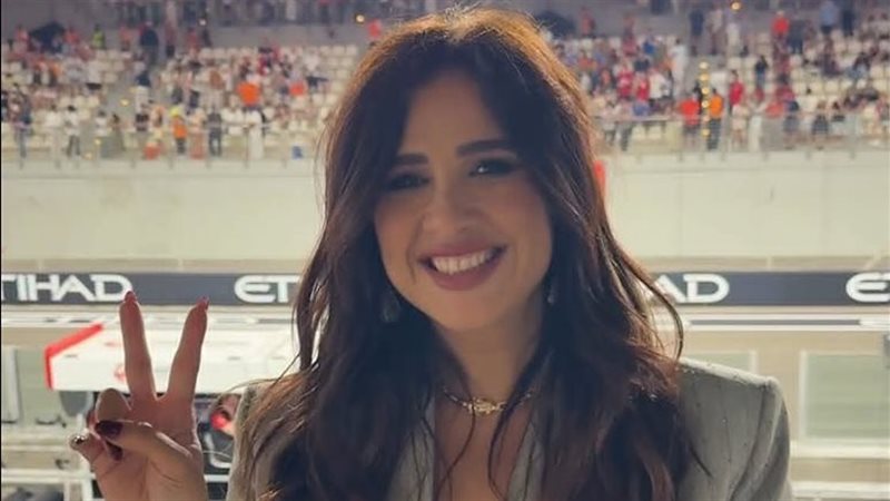 ياسمين عبدالعزيز