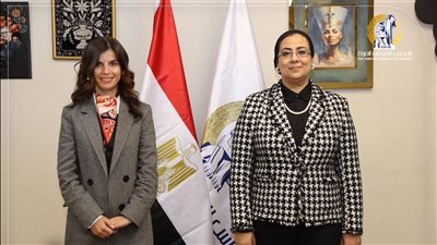 المستشارة أمل عمار تستقبل الدكتورة منى مراد مؤسسة مؤتمر المديرات التنفيذيات