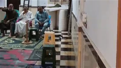 إغراق المصلى.. قصة خلاف مستمرة بين أهالي الشيخ زايد وصاحبة العقار