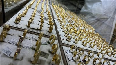 انخفاض سعر الذهب اليوم بالتعاملات المسائية.. ومفاجأة بعيار 21 الآن (آخر تحديث)