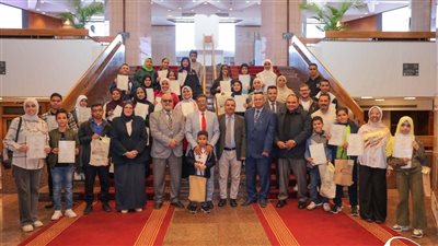 المسابقة الـ17 للخط العربي لطلاب مدارس محافظة الاسكندرية بمكتبة الإسكندرية