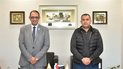 العلمين الجديدة تدعم الحرف وتنظم الأنشطة بالتعاون مع جهاز تنمية المشروعات