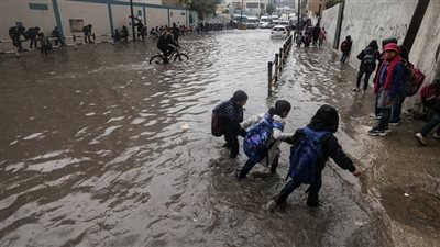 بسبب الأمطار والطقس السئ.. حقيقة تعطيل الدراسة غدا بجميع محافظات مصر