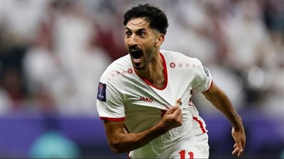 الأهلي يرفض استخدام الشرط الجزائي لضم يزن النعيمات