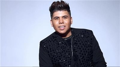 اليوم .. عمر كمال يعلن عن طرح أغنيتين ضمن ألبومه الجديد