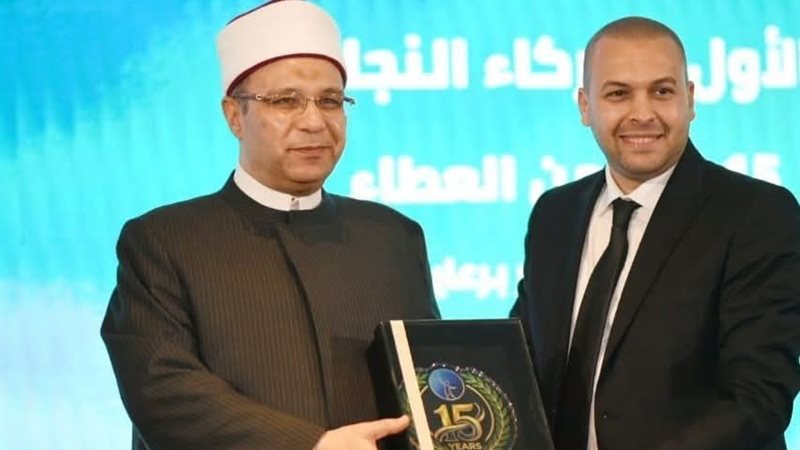 الدكتور محمد البيومي