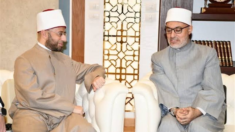  المفتي ووزير الأوقاف