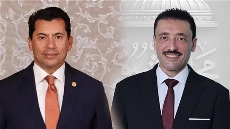 النائب محمد رزق ووزير