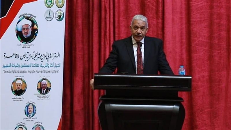 د.  محمود صديق