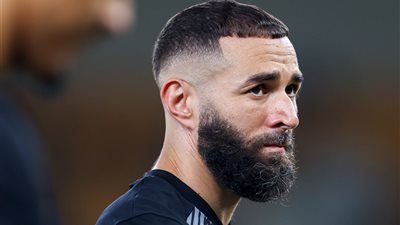 «المنتشري» يعلن تجديد تعاقد كريم بنزيما مع الاتحاد حتى 2028 