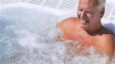الأطباء يحذرون: أمراض القلب لا تتوافق مع حرارة المياه المرتفعة