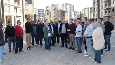 رئيس جهاز 6 أكتور يوجه إنذارا للشركات المتقاعسة بمشروع «جنة» للإسكان الفاخر